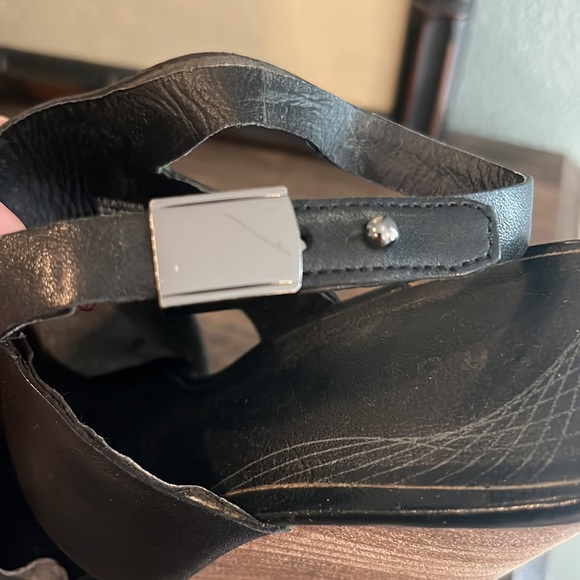 Trouve Strappy, Open Toed, BoHo Side Buckle Black / Brown Wedges - Picture 7 of 10